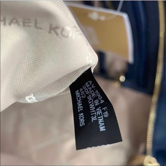 MICHAEL KORS WHITNEY POWDER BLUE MULTI LARGE - Picture 4 of 11